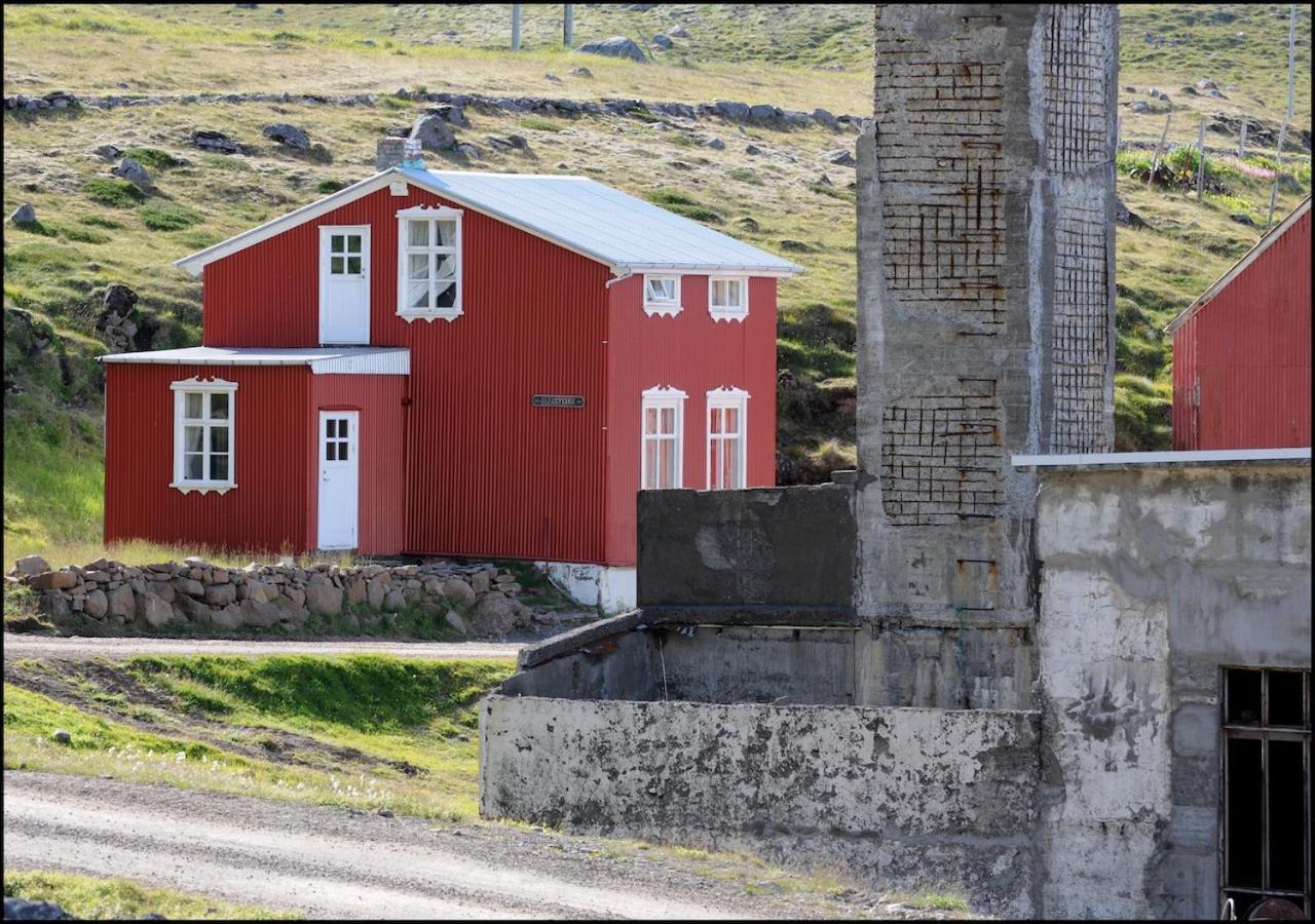 Hotel Djupavik Exterior photo